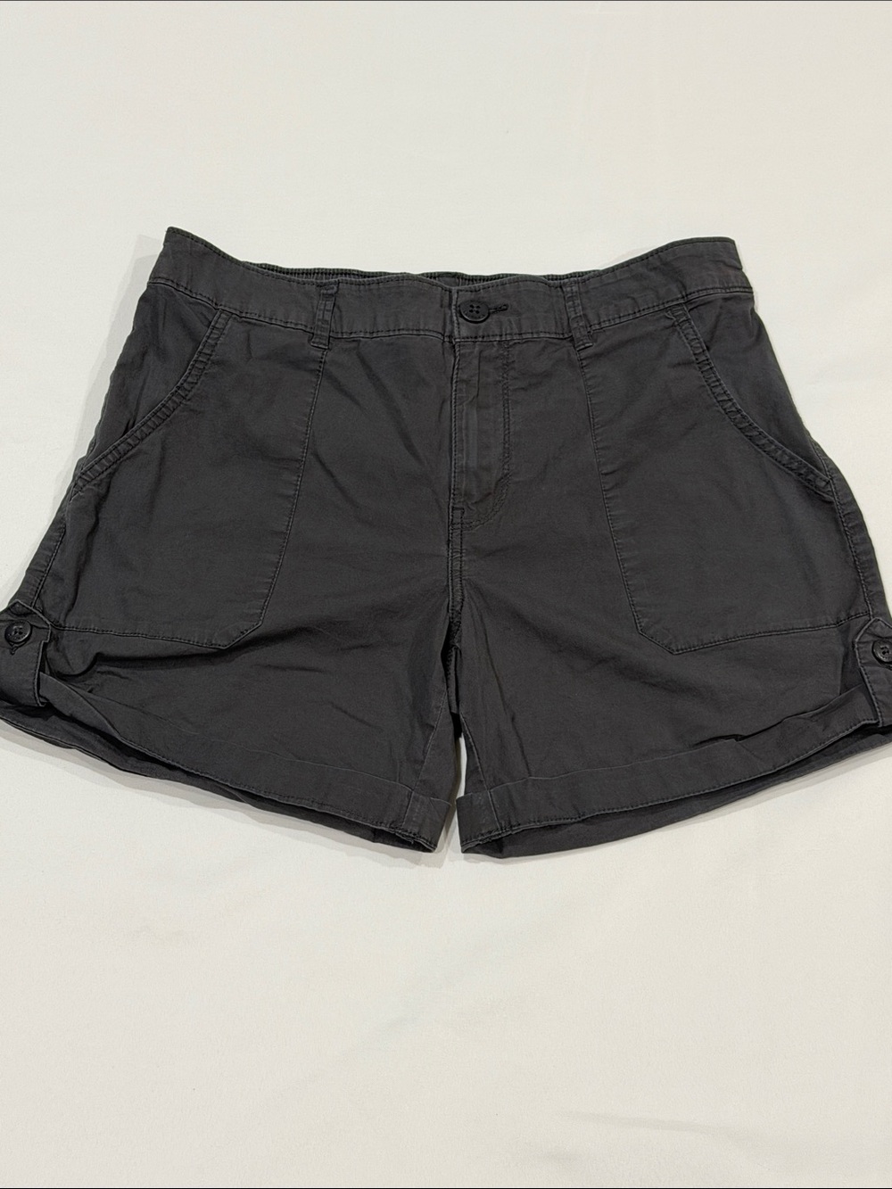 Classic Black Women's Bermuda Shorts with Front Pockets